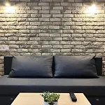 Modern & Cosy City Center Flat